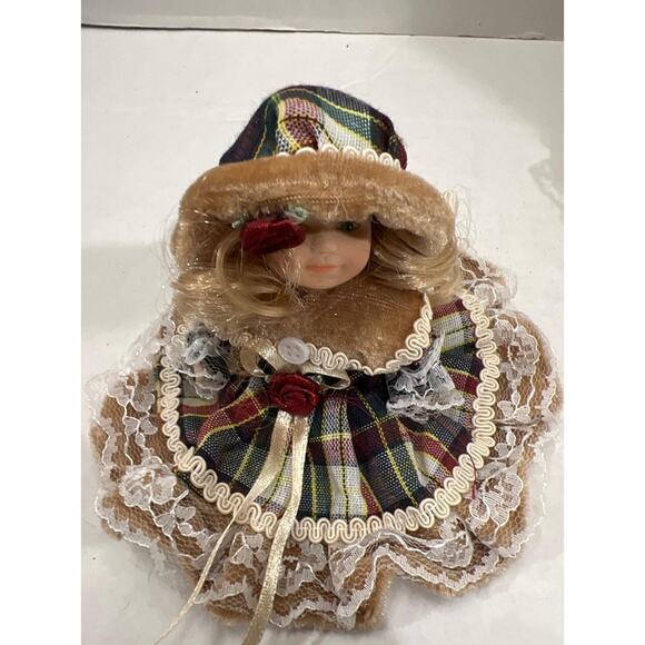 Lot 7 Vintage Mini Porcelain Dolls Victorian Fancy Friends Baby Collectibles - Picture 9 of 10